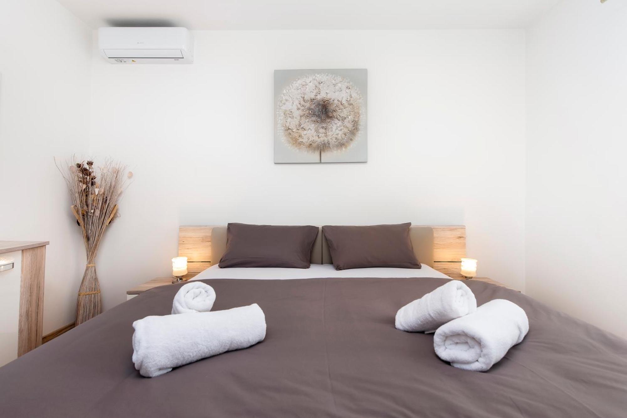 Ivo Apartment